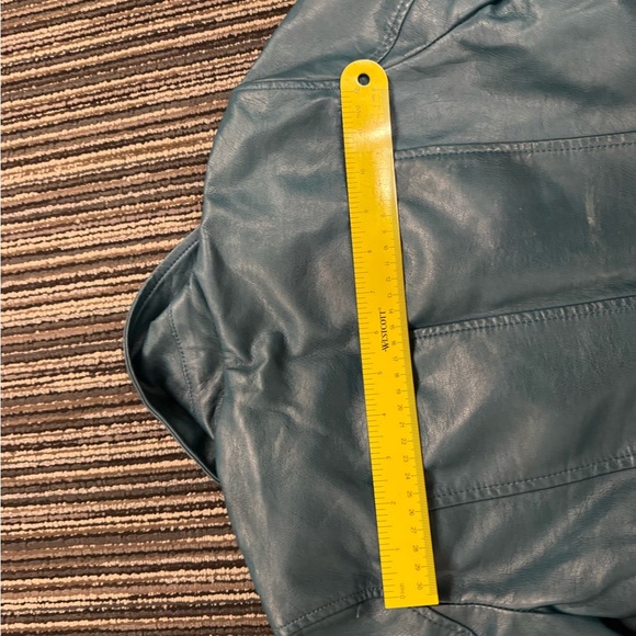 Coffee shop Teal pleather biker jacket xs. - Picture 11 of 11